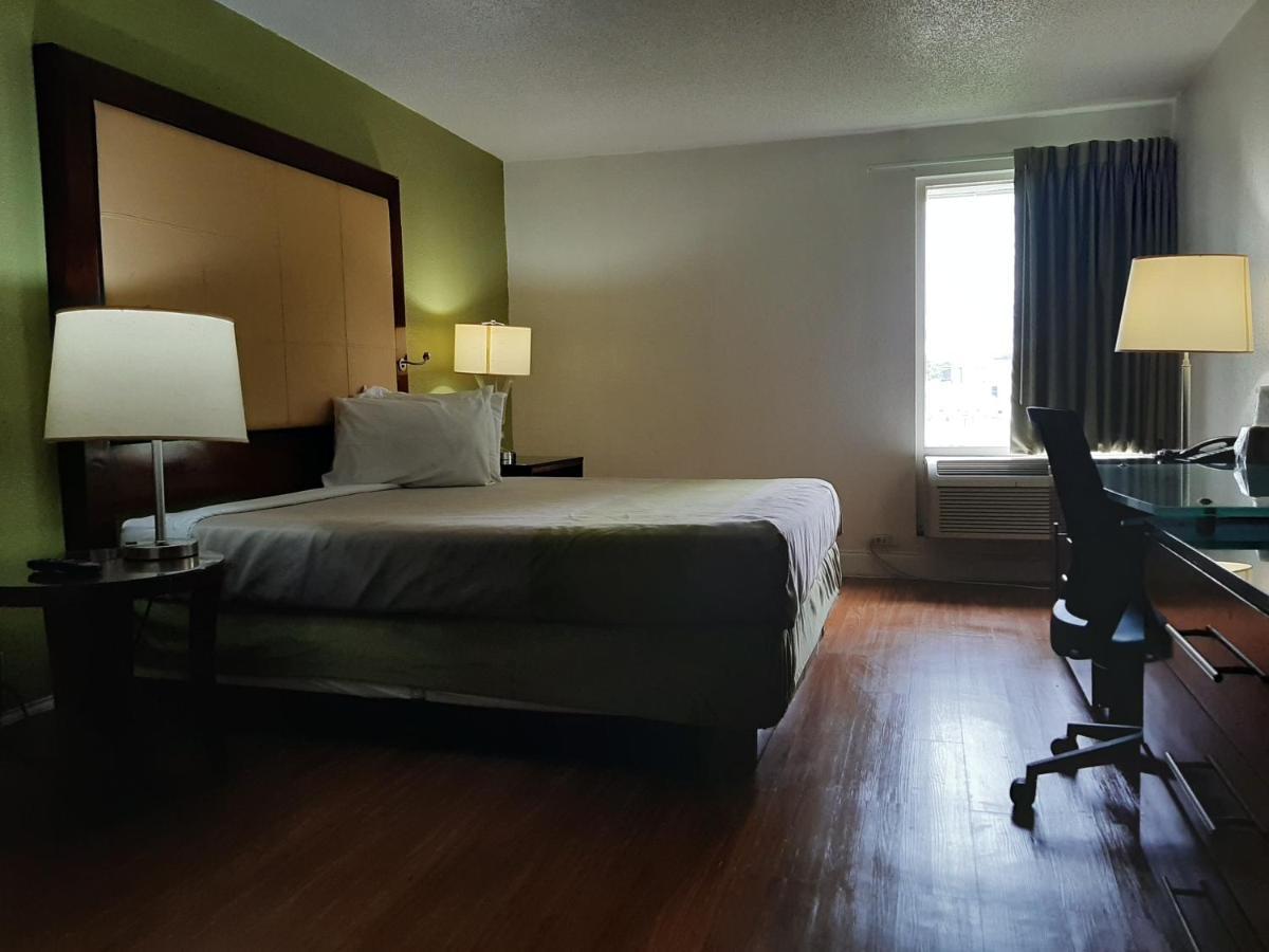 Econo Lodge Airport Near Billy Graham Parkway Charlotte Exteriér fotografie