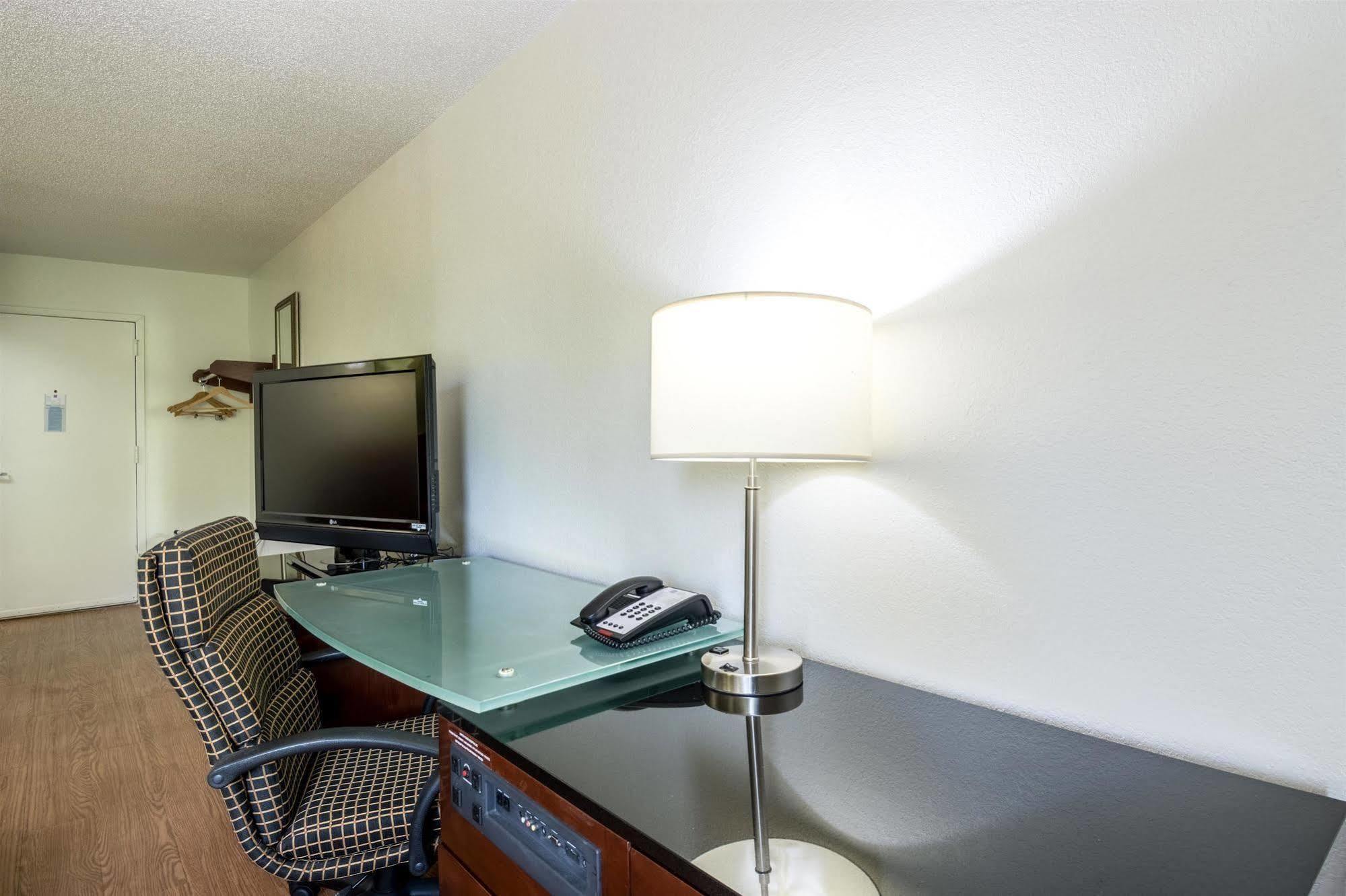 Econo Lodge Airport Near Billy Graham Parkway Charlotte Exteriér fotografie